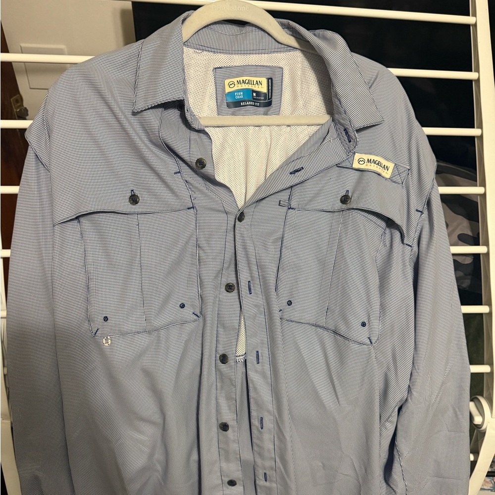 Magellan Outdoors Light Blue Long-Sleeve Fishing Shirt with Chest Pockets